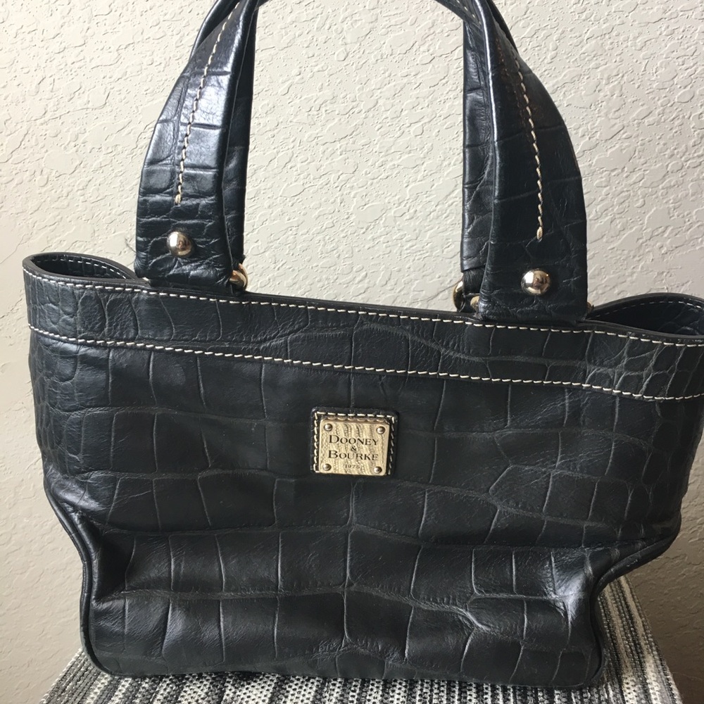 Dooney & Bourke Purse